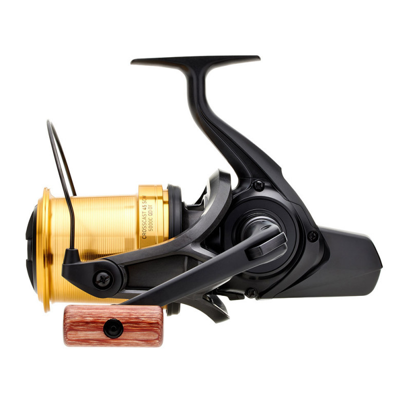 DAIWA 21 Crosscast 45 SCW QD OT kaprový rybársky navijak